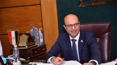رئيس جامعة أسيوط يكلف الدكتور خالد فارس كعميد لمعهد جنوب مصر للأورام