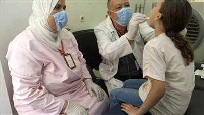 الكشف الطبي على 1531 حالة خلال قافلة طبية بقرية دير البرشا بالمنيا