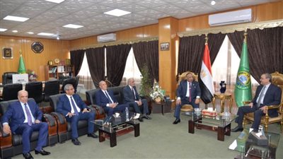 محافظ الإسماعيلية يستقبل رئيس هيئة قضايا الدولة في مستهل زيارته لمحافظة الإسماعيلية