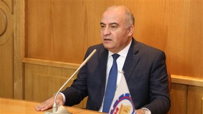 محافظ قنا يكرم الطلاب الفائزين في مسابقات المنتدى الأفرو آسيوي الرابع للابتكار والتكنولوجيا