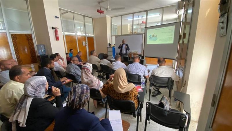 جانب من الدورات