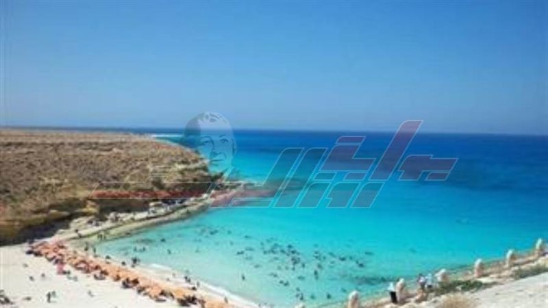 شاطئ عجيبة بمطروح