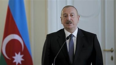 رئيس أذربيجان يعرب عن قلقه البالغ إزاء الأنباء عن الهبوط الاضطراري لمروحية الرئيس الإيراني