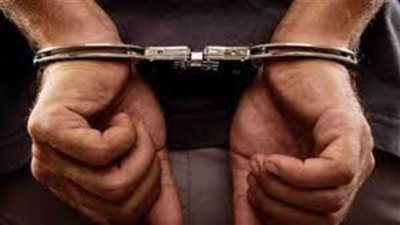 القبض على صاحب مسبك بحوزته ذهب غير مرخص بدائرة مركز شرطة إدفو