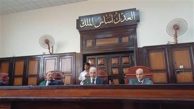 جنايات أسيوط تقضي بإعـدام فلاح أنهى حياة والده بأسيوط