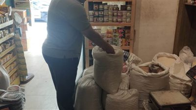 حملات تموينية لإدارة شرق على الأسواق