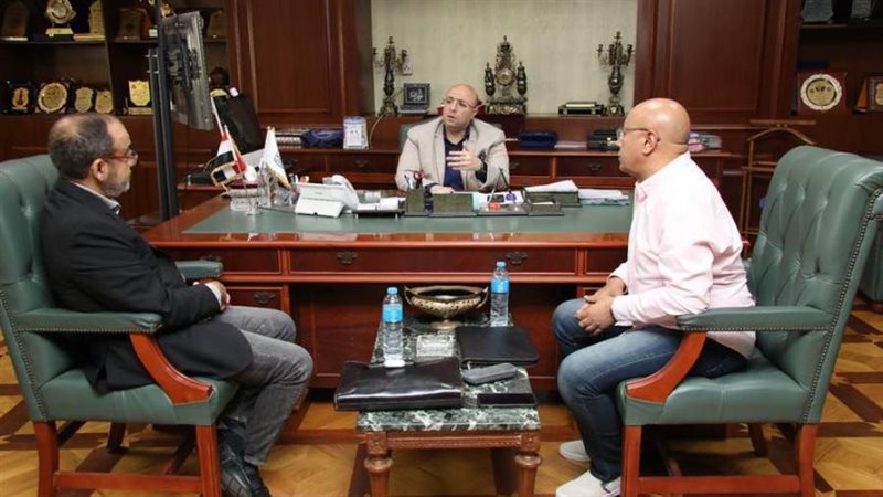 محافظ بنى سويف يستقبل