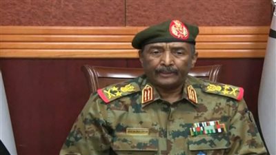 رسالة خطية من البرهان إلى سلطان عمان تتصل بتعزيز العلاقات بين البلدين