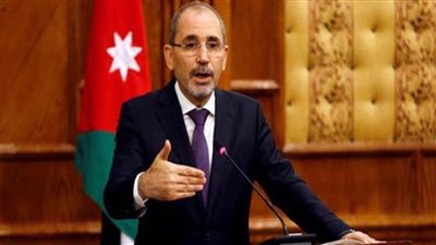 وزيرا خارجية الأردن وإيرلندا يبحثان هاتفيا تطورات الأوضاع بالمنطقة وجهود وقف إطلاق النار في غزة