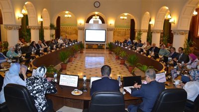 مجلس الدراسات العليا والبحوث يناقش توصيات المؤتمر الدولي الأول للتقدم في العلوم