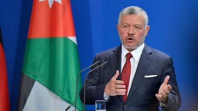 العاهل الأردني يشدد على ضرورة تكثيف الجهود لإنفاذ المساعدات الإنسانية إلى غزة