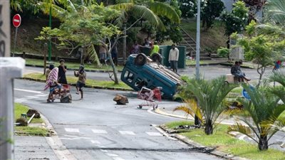 عاجل.. ماكرون يتعهد باستعادة الهدوء في كاليدونيا الجديدة التي تشهد اضطرابات