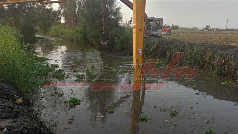 تطهير المجاري المائية