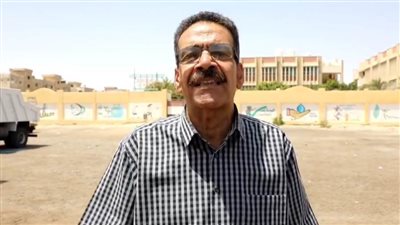 وكيل وزارة التربية والتعليم بالبحر الأحمر: امتحانات الشهادة الإعدادية سارت بشكل جيد