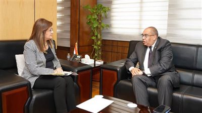 “السعيد” تبحث مع الدكتور محمود محي الدين تطورات الدورة الثالثة من المبادرة الخضراء الذكية