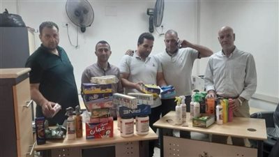 ضبط 450 عبوة بسكويت ومنظفات منتهية الصلاحية بأحد المحال بإيتاي البارود