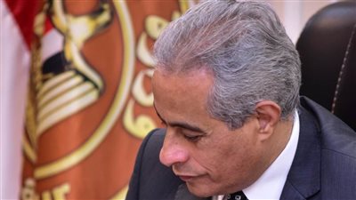 وزير العمل يقرر رفع الحد الأدنى لأجور الصحفيين والإداريين