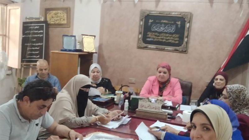 جانب من غرف عمليات