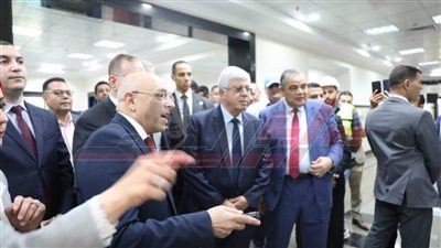 عاشور يشيد بانتظام سير الأعمال التنفيذية بجامعة كفر الشيخ