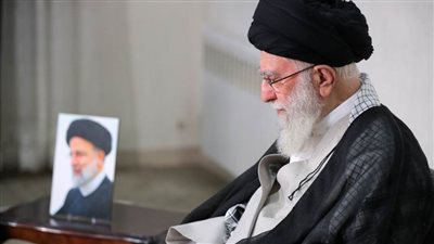 إيران: بدء مراسم تأبين رئيسي ومرافقيه بحضور الخامنئي