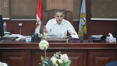  بالصور.. محافظ الغربية: إنذار للمقاولين لسرعة إنهاء رصف شوارع وطرق المحافظة