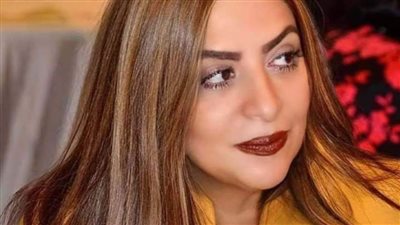 الدكتورة منال متولي خبيرة طاقة.. تضع حلا لاستخدام طاقة نظيفة 