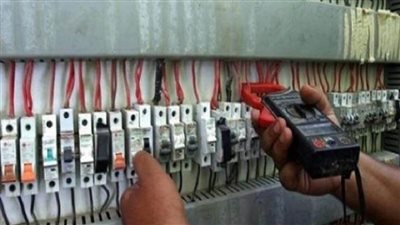 شرطة الكهرباء تضبط 5152 قضية خلال يوم واحد