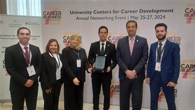 رئيس جامعة بنها يشارك في فعاليات الملتقى السنوي الخامس للمراكز الجامعية للتطوير المهني