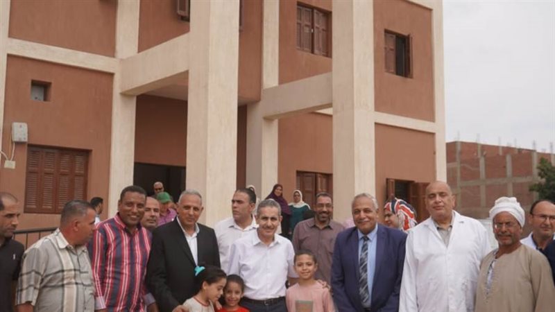 محافظ الغربية يتفقد