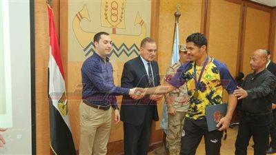 كفر الشيخ: تكريم عدد من المتميزين بجميع القطاعات  