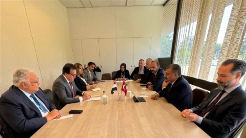 لقاء وزير الصحة المصري