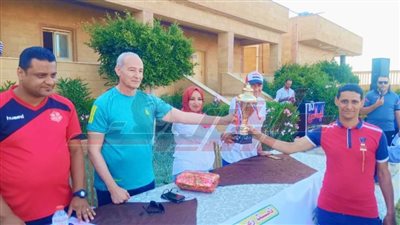 وكيل شباب كفر الشيخ يهنئ فريق الفيوم متوجا بطلاً 