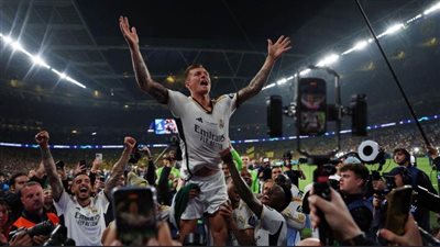 ليلة وداع توني كروس.. الألماني قائد ريال مدريد لمنصات التتويج بالذهب 