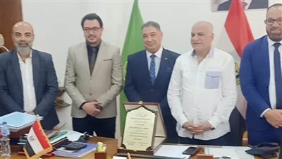 اللجنة الاقتصادية بتجارية الإسماعيلية تناقش اتفاقية المحاسبة الضريبية لتجار الذهب