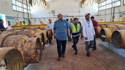 رئيس مياه سوهاج يتفقد محطات مياه الشرب والصرف الصحى بالبلينا