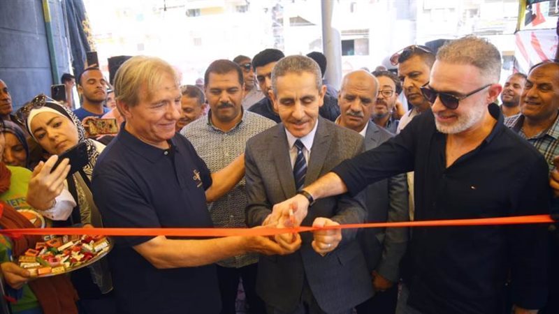 محافظ الغربية يفتتح