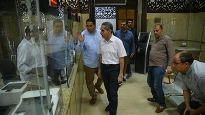  بالصور.. محافظ الغربية يتفقد مشروعات الرصف والمراكز التكنولوجية في طنطا