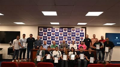 مجلس الزهور يكرم فريقي السباحة وسيدات اليد بعد إنجازاتهم الأخيرة