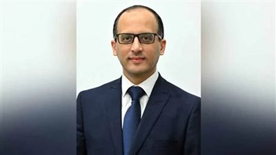 الحمصاني: رئيس الوزراء وجه بسرعة الإفراج عن السلع قبل انتهاء صلاحيتها