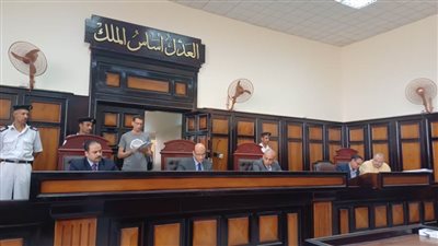 السجن المشدد 10 سنوات لـ عاطل يتاجر في الهيروين والشابو بأسيوط