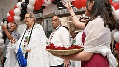 وصول الفوج الأول من حجاج مصر إلى مكة المكرمة