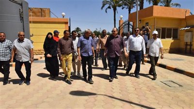 محافظ أسيوط يتفقد أعمال تنفيذ محطة رفع صرف صحي النواميس ضمن مشروع صرف صحي قرى البداري