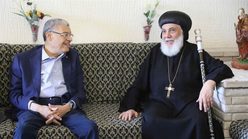 محافظ المنيا ومطران