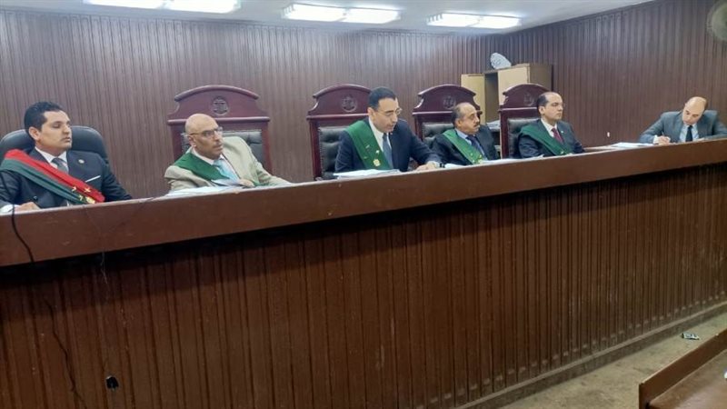 هيئة المحكمة الدائرة