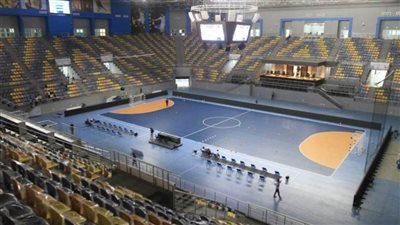 إيقاف المسؤولين عن صالة حسن مصطفى بسبب تأجيرها لـ