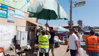 رفع 280 حالة إشغال طريق ثابتة ومتحركة وتحرير 23 محضرا بحملات مكبرة بالبحيرة