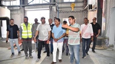 محافظ مطروح يتفقد شركة مياه الشرب والصرف الصحي