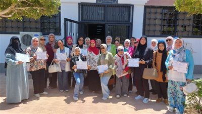 جامعة قناة السويس تُكرم خريجيها من الدفعة الأولى لمبادرة 