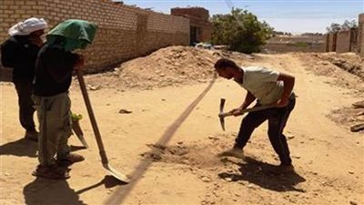 محافظ أسوان: الاستجابة لشكوى أهالي منطقة الخزان بقرية بلانة بنصر النوبة بعد عدم انتظام وصول المياه