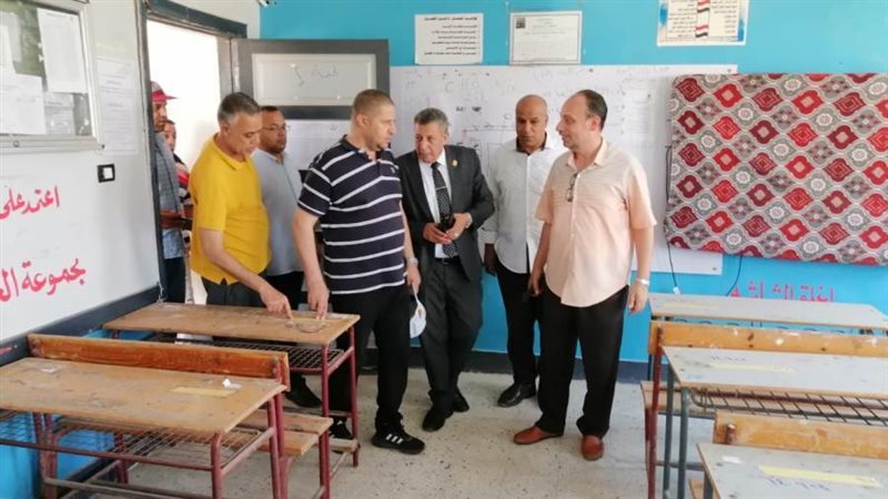 سكرتير مساعد البحيرة